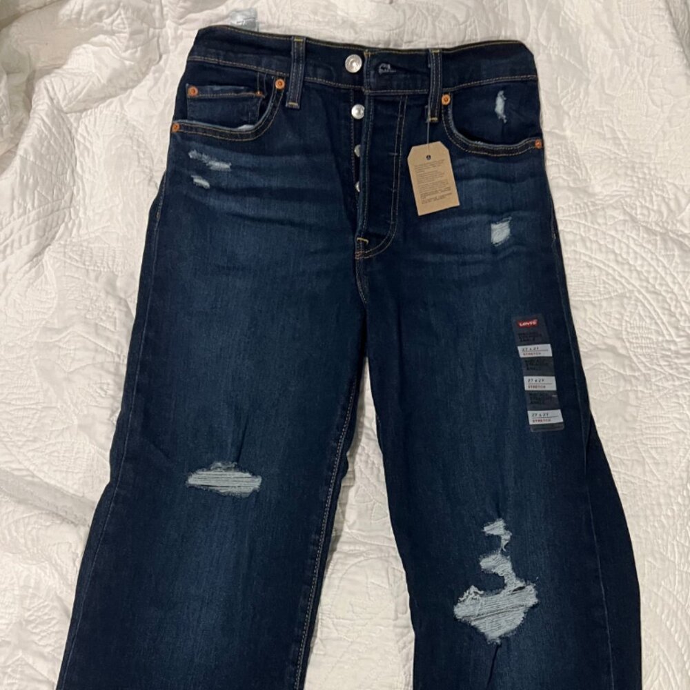 Women's Levi's Ribcage Straight Ankle Jeans in Dark Indigo